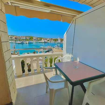 By The Sea Jezera, Murter - 5123 Daire *