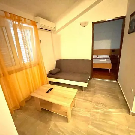 Διαμέρισμα By The Sea Jezera, Murter - 5123 *