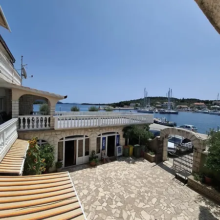 By The Sea Jezera, Murter - 5123 Apartment *