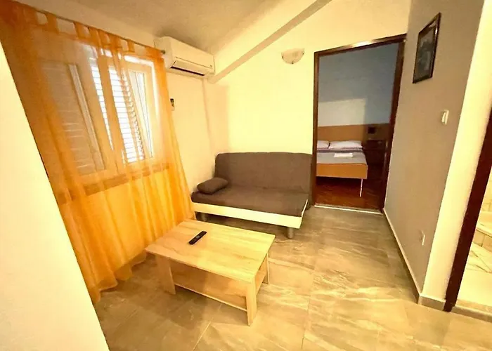 Apartamento By The Sea Jezera, Murter - 5123 *