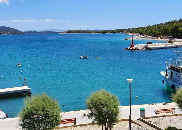 By The Sea Jezera, Murter - 5123