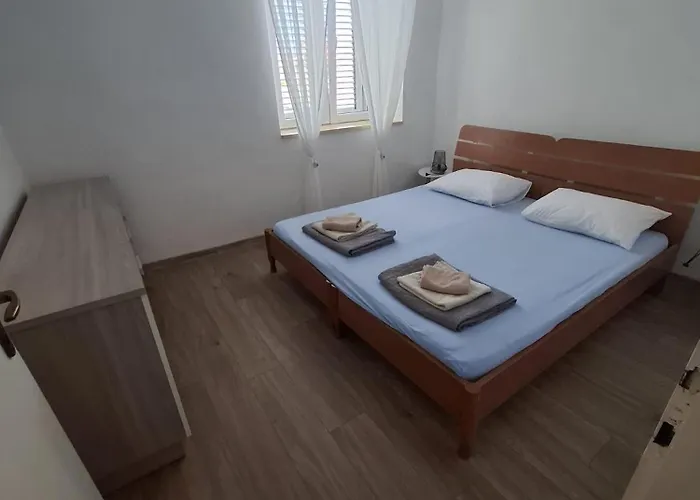 By The Sea Jezera, Murter - 5123