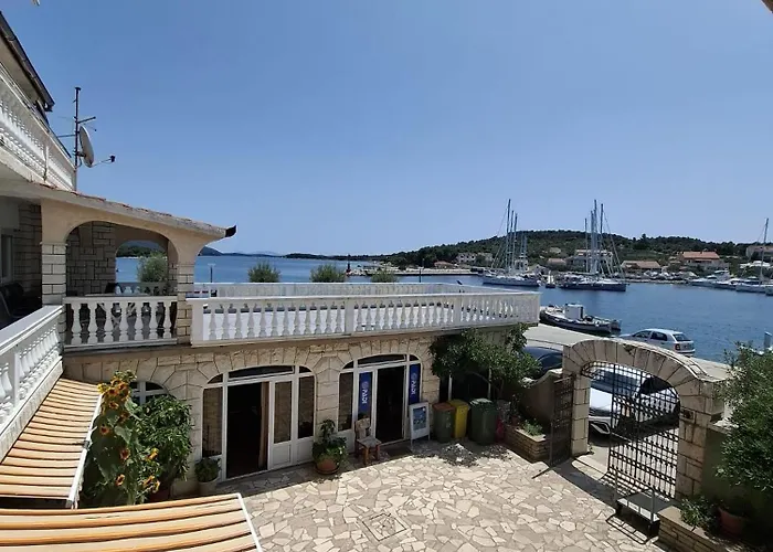 By The Sea Jezera, Murter - 5123 Apartamento *